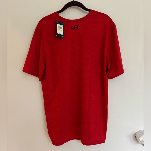 NEW UNDER ARMOUR Mens Loose Fit T Shirt, Polyester/Elastane, Size M, Never Worn - Picture 5 of 9